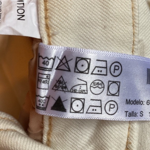 NWT. Massimo Dutti Off White Denim Jumpsuit with Contrast Topstitching. Size S. - Picture 13 of 13